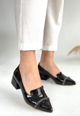 Liina Siyah Rugan Topuklu Ayakkabı