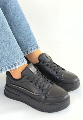 Natte Siyah Cilt Bağcıklı Spor Ayakkabı